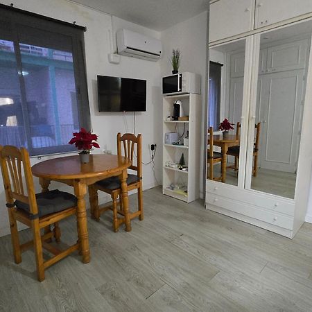Estudio En Torremolinos, Plaza De Andalucia Bagian luar foto